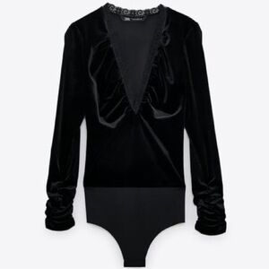 Zara Women’s Velvet V-Neck Bodysuit Lace Trim Ruched Black XS NWOT